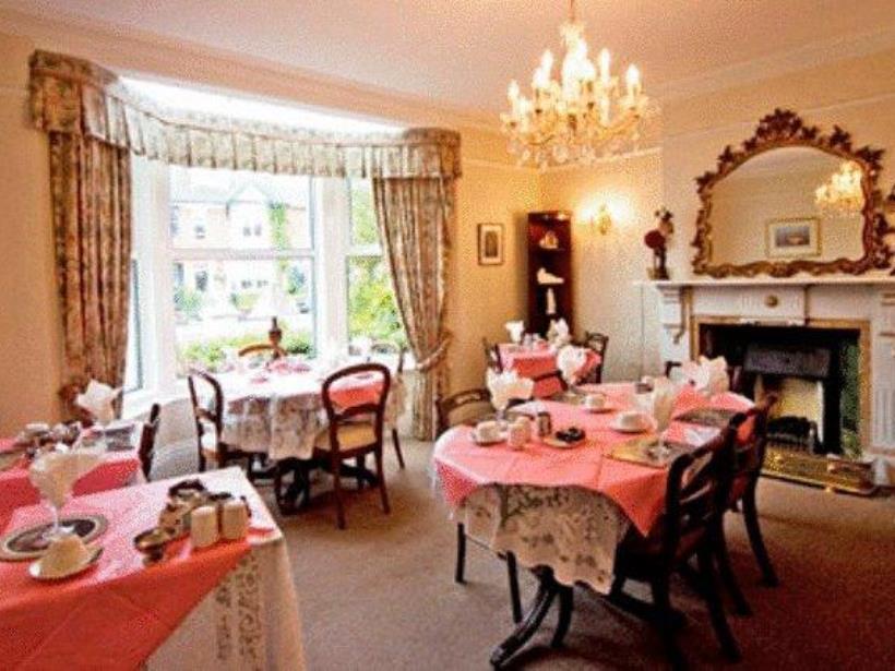 Virginia Lodge ستارتفورد أبون آفون المظهر الخارجي الصورة